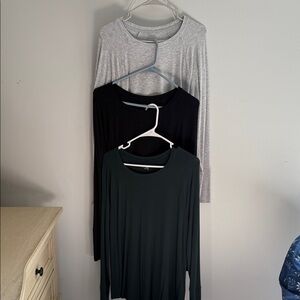 Aerie Women's Long Sleeve Tees - Black, Gray, Dark Green